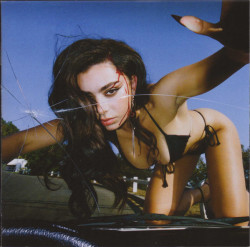Charli Xcx • Crash