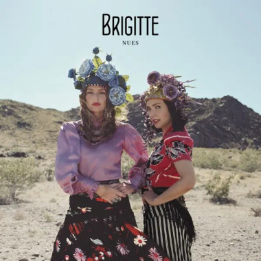 Brigitte • Nues