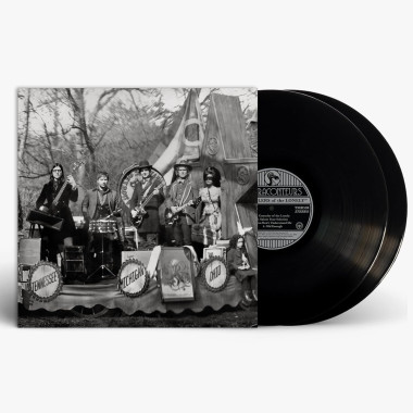 The Raconteurs • Consolers of the Lonely