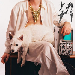 La Priest • Inji