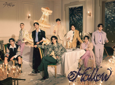 Stray Kids • Hollow