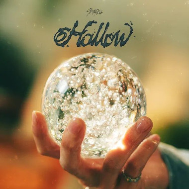Stray Kids • Hollow