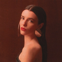 Nina Maia • Inteira