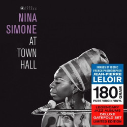 Nina Simone • At Town Hall -HQ/Gatefold- (180gr. / Cover art by Jean-Pierre Leloir)